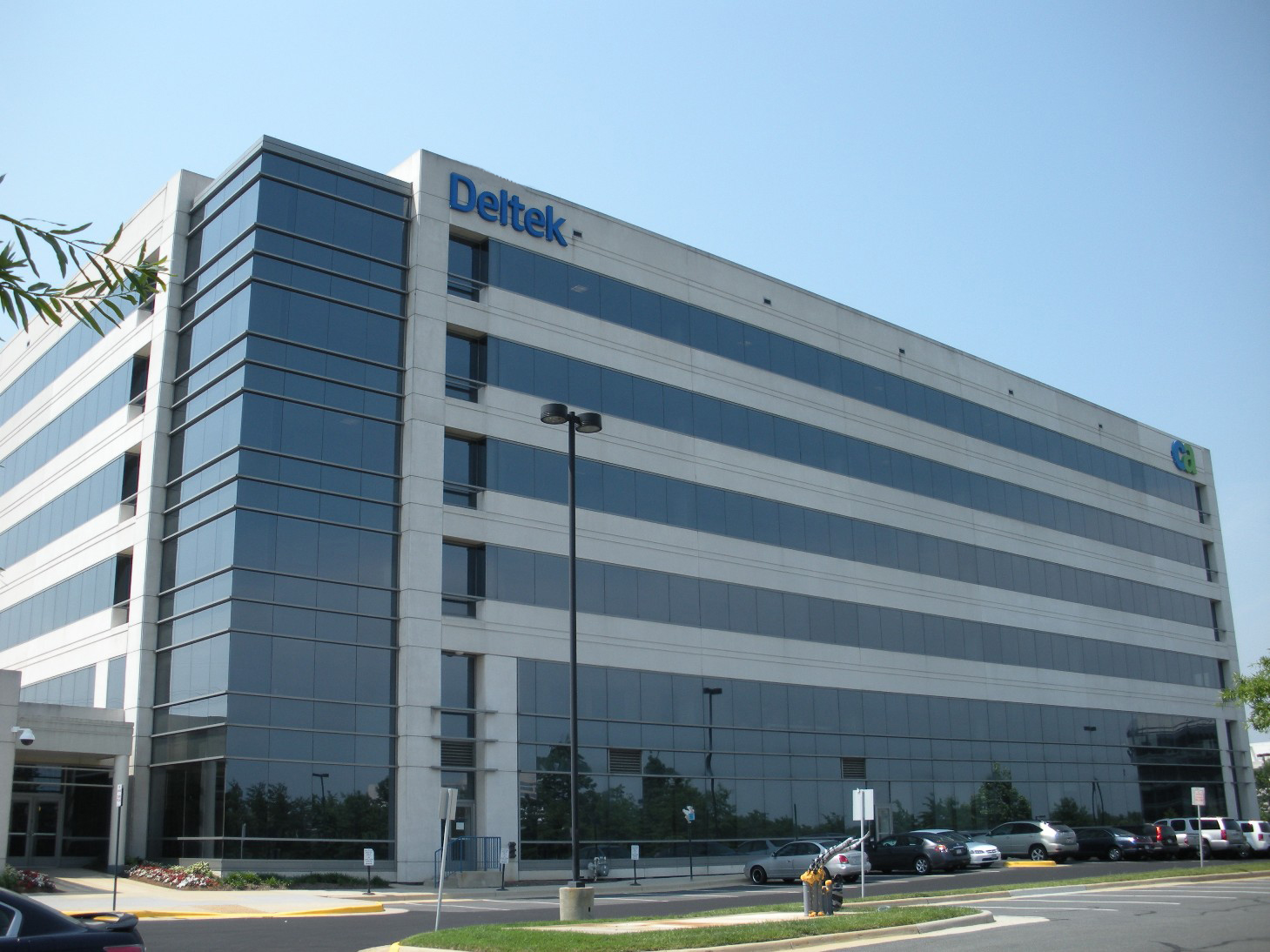 Deltek personalised Eloqua PURL campaign.